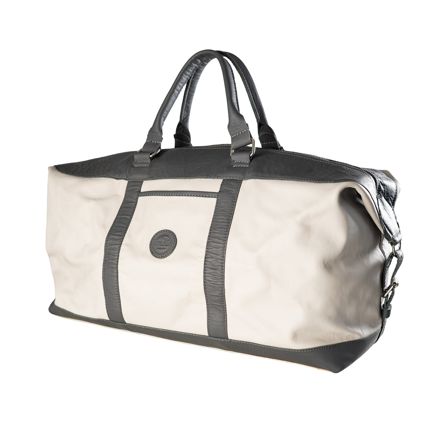 🧳 Natural leather travel bag